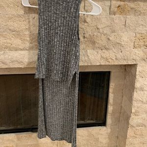 Charlotte Russe High Low Top in Gray